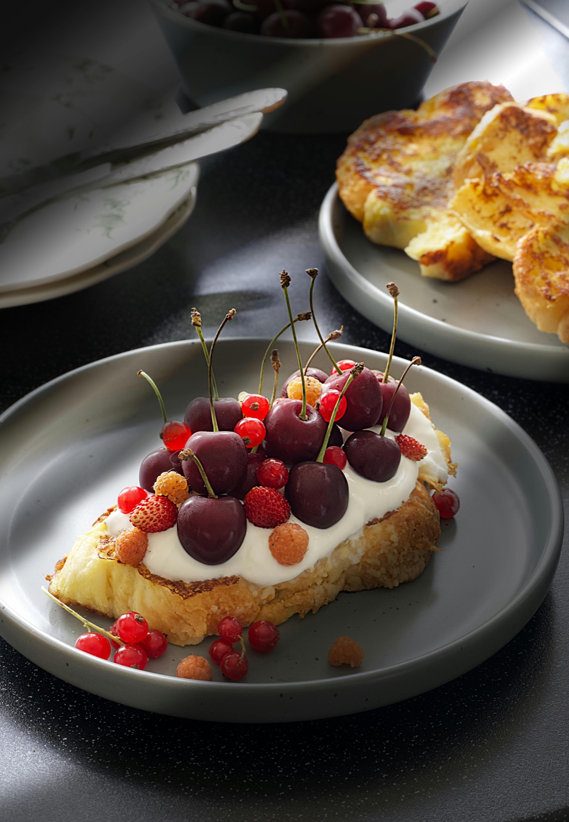 Wentelteefjes met mascarpone en rood fruit
